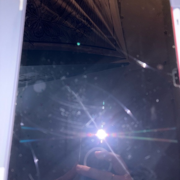 Apple iPad - Pink and Black. screen protector cracked not ipad. - Picture 4 of 4